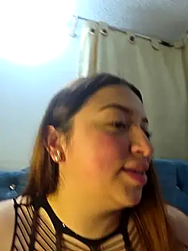 Snapshot of Veronicca_7 chatting on 07-17-26, 03:46 Veronicca 7 online show from 07-17-26, 03:46