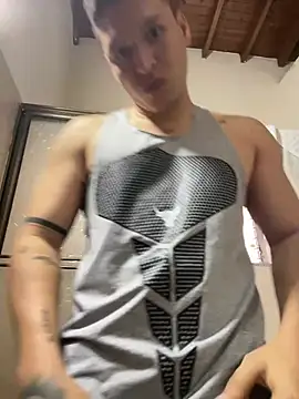 Snapshot of lucassimone_ chatting on 05-30-26, 12:13 lucassimone online show from 05-30-26, 12:13