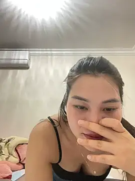 Snapshot of Lucky_xiao chatting on 05-23-26, 05:39 Lucky xiao online show from 05-23-26, 05:39