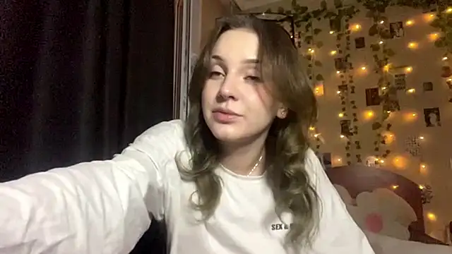 Snapshot of cherryscrush chatting on 05-22-26, 06:57 cherryscrush online show from 05-22-26, 06:57