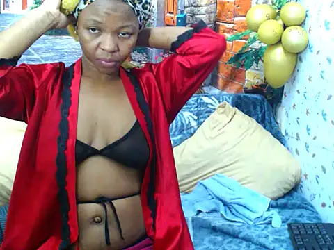 Snapshot of ebonymeera chatting on 06-12-26, 09:14 ebonymeera online show from 06-12-26, 09:14