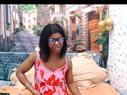 Snapshot of ebonymeera chatting on 07-08-26, 06:01 ebonymeera online show from 07-08-26, 06:01