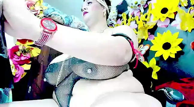 DirtyKhloy online show from 02-26-25, 04:14