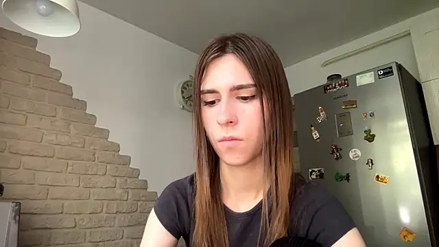 ZaraGuyette online show from 07-13-26, 06:05