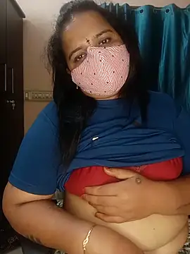Snapshot of pirainilla chatting on 06-15-26, 05:37 pirainilla online show from 06-15-26, 05:37