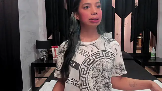 Snapshot of doll_skinny18 chatting on 07-14-26, 02:05 doll skinny18 online show from 07-14-26, 02:05