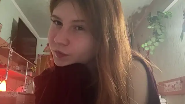 Snapshot of EmmaLovelyBB chatting on 05-14-26, 07:20 EmmaLovelyBB online show from 05-14-26, 07:20