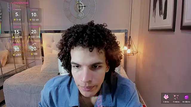 Snapshot of felix_haze chatting on 05-28-26, 05:43 felix haze online show from 05-28-26, 05:43