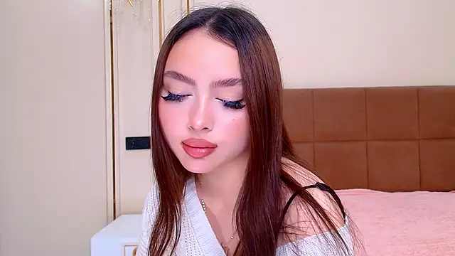 Snapshot of maddie_perezz chatting on 05-31-26, 08:32 maddie perezz online show from 05-31-26, 08:32