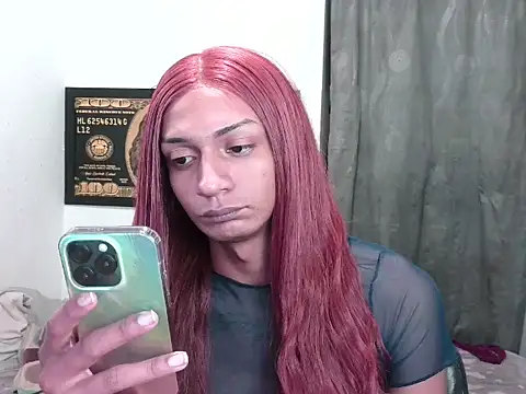 Snapshot of Alexxasexy chatting on 07-17-26, 10:22 Alexxasexy online show from 07-17-26, 10:22