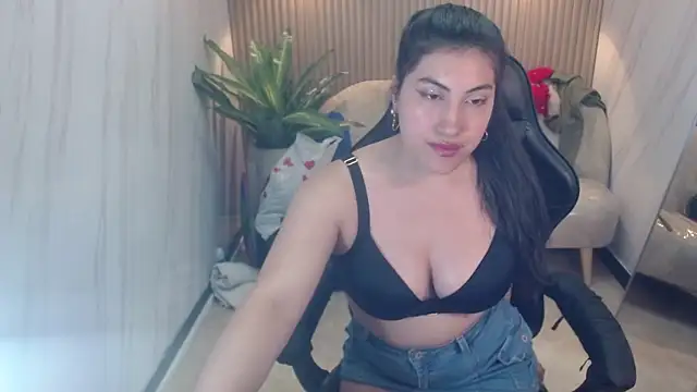 Snapshot of Violett_tf chatting on 06-01-26, 08:54 Violett tf online show from 06-01-26, 08:54