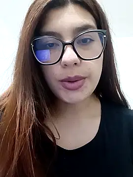 Snapshot of cutetemari chatting on 05-26-26, 02:29 cutetemari online show from 05-26-26, 02:29