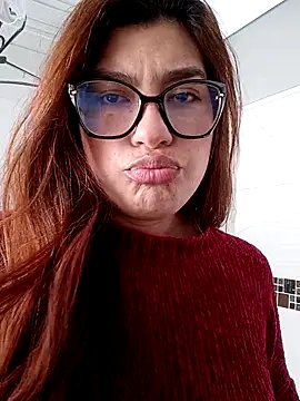 Snapshot of cutetemari chatting on 06-01-26, 03:58 cutetemari online show from 06-01-26, 03:58