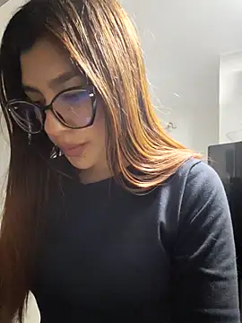 Snapshot of cutetemari chatting on 06-13-26, 01:25 cutetemari online show from 06-13-26, 01:25