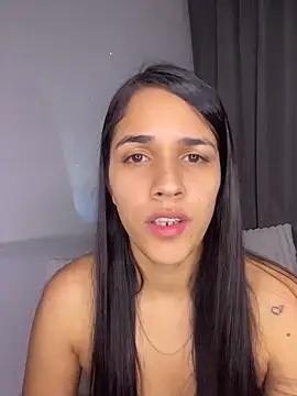 Isa steele online show from 06-18-26, 04:57
