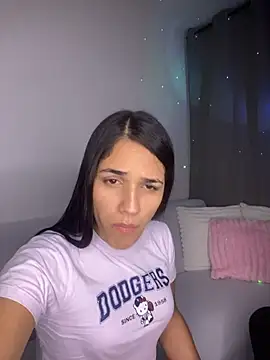 Isa steele online show from 06-27-26, 04:39
