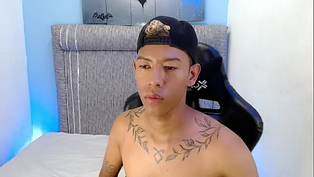 Taylerr 18 online show from 05-18-26, 12:51