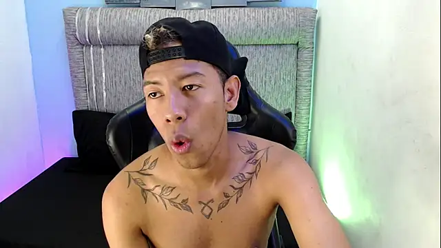 Taylerr 18 online show from 05-28-26, 04:32