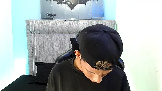 Taylerr 18 online show from 05-30-26, 06:10