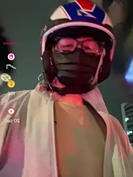 Snapshot of SanAnthony chatting on 07-15-26, 11:59 SanAnthony online show from 07-15-26, 11:59