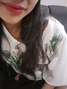 Snapshot of neha_singh0 chatting on 06-04-26, 08:37 neha singh0 online show from 06-04-26, 08:37