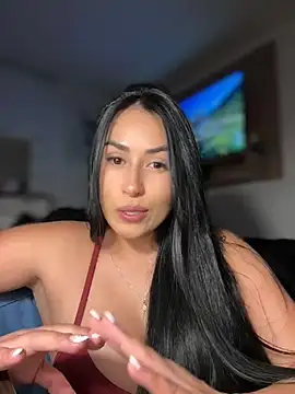 areviklusine1 online show from 04-18-26, 03:43