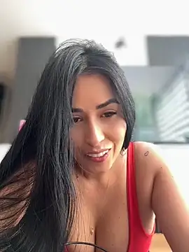 areviklusine1 online show from 04-18-26, 07:07