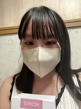 Snapshot of sora_071355 chatting on 06-18-26, 05:06 sora 071355 online show from 06-18-26, 05:06