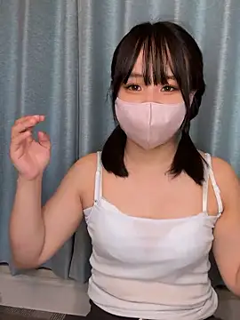 Snapshot of sora_071355 chatting on 07-03-26, 04:02 sora 071355 online show from 07-03-26, 04:02
