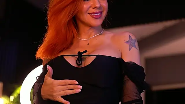 Snapshot of CamillaStarrX chatting on 05-16-26, 07:23 CamillaStarrX online show from 05-16-26, 07:23