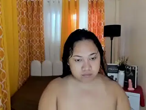 Snapshot of BigCockLexie chatting on 06-07-26, 05:00 BigCockLexie online show from 06-07-26, 05:00