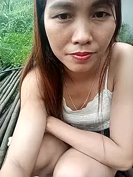 Snapshot of Suly-sweet chatting on 06-30-26, 10:49 Suly-sweet online show from 06-30-26, 10:49