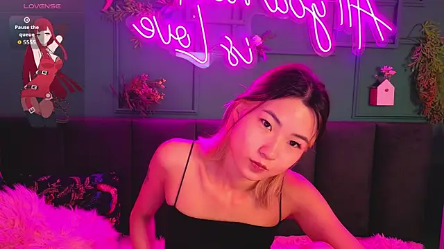 Runi Asian online show from 07-15-26, 01:22