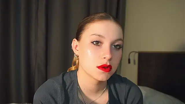 Sairallyn online show from 05-16-26, 07:34