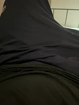 hott-boyyy online show from 05-26-26, 12:17