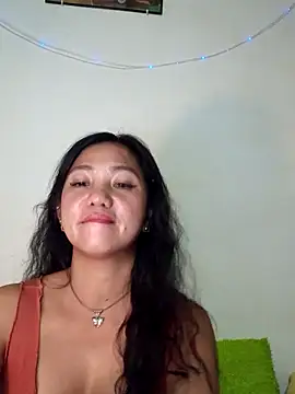 Snapshot of tinahturndo chatting on 07-23-26, 05:55 tinahturndo online show from 07-23-26, 05:55