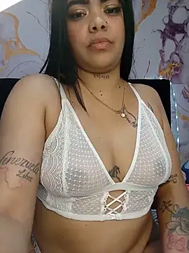 Snapshot of luxuryluna chatting on 05-15-26, 11:56 luxuryluna online show from 05-15-26, 11:56
