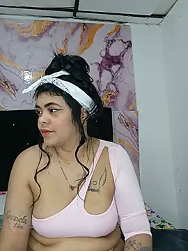 Snapshot of luxuryluna chatting on 05-22-26, 10:59 luxuryluna online show from 05-22-26, 10:59