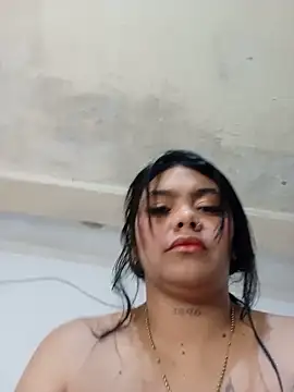 Snapshot of luxuryluna chatting on 07-05-26, 01:45 luxuryluna online show from 07-05-26, 01:45