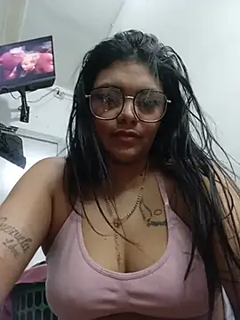 Snapshot of luxuryluna chatting on 07-13-26, 11:18 luxuryluna online show from 07-13-26, 11:18