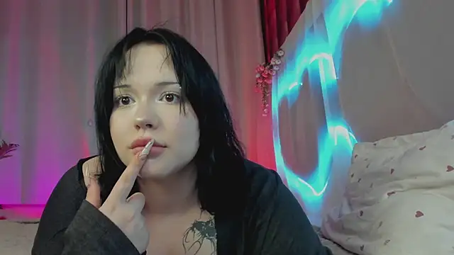 KittyNuarr online show from 07-07-26, 01:26
