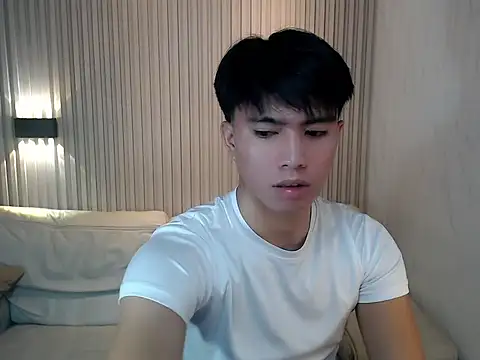 Snapshot of horny_jamesxx chatting on 07-08-26, 01:04 horny jamesxx online show from 07-08-26, 01:04