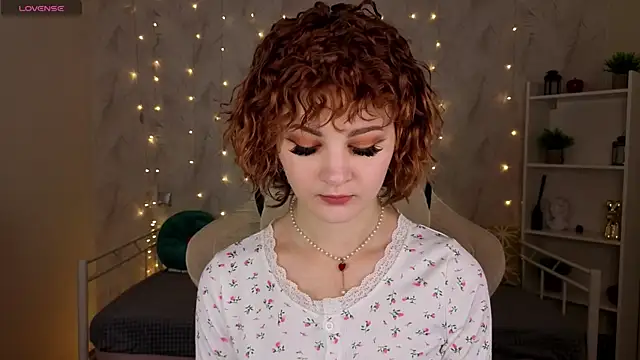 Kira  Fluffy online show from 07-22-26, 12:02