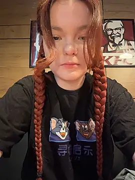 Snapshot of Baby__Fox chatting on 07-14-26, 01:06 Baby Fox online show from 07-14-26, 01:06