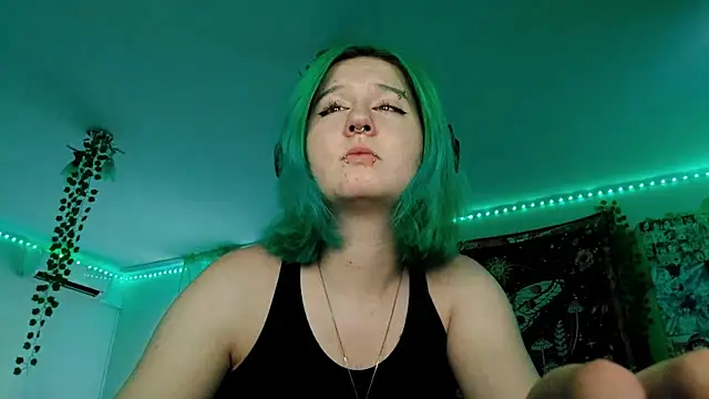 Snapshot of HunXena chatting on 06-07-26, 04:22 HunXena online show from 06-07-26, 04:22