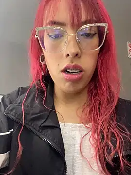 Snapshot of MeraSecretXXX chatting on 05-30-26, 12:24 MeraSecretXXX online show from 05-30-26, 12:24
