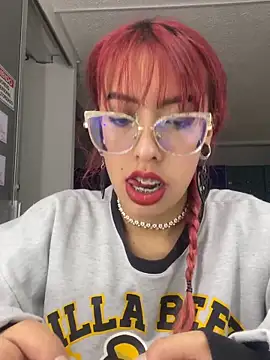 Snapshot of MeraSecretXXX chatting on 06-08-26, 01:33 MeraSecretXXX online show from 06-08-26, 01:33