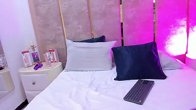 MaiaLopez online show from 07-06-26, 08:11