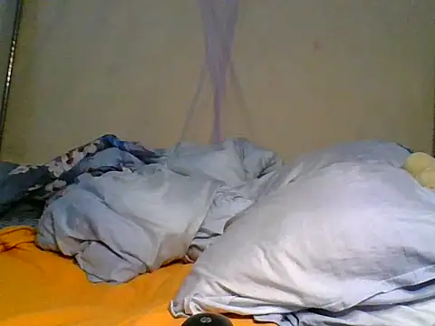 Snapshot of Hickie_giver chatting on 06-01-26, 06:53 Hickie giver online show from 06-01-26, 06:53