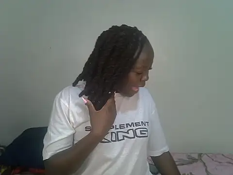 Snapshot of Ebonycherrry chatting on 05-30-26, 02:36 Ebonycherrry online show from 05-30-26, 02:36
